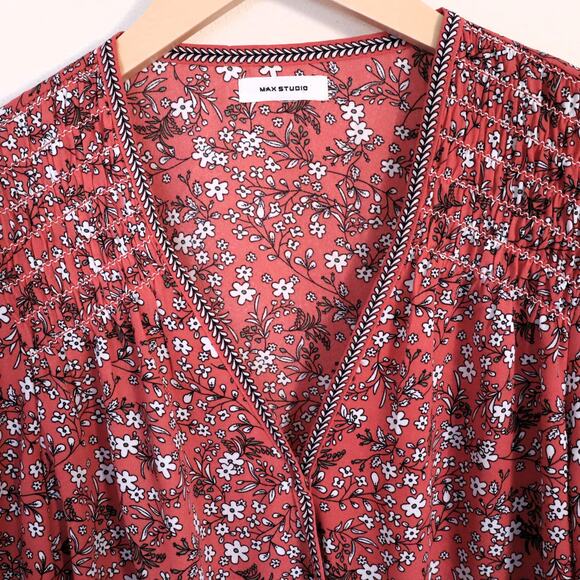 Max Studio Blouse Pink Floral Long Sleeve Boho Wrap with Smocked Accents Med - Picture 5 of 8